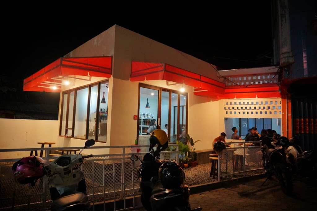 Matsue Coffee: Tempat Nongkrong dan Ngopi ala Jepang di Lampung