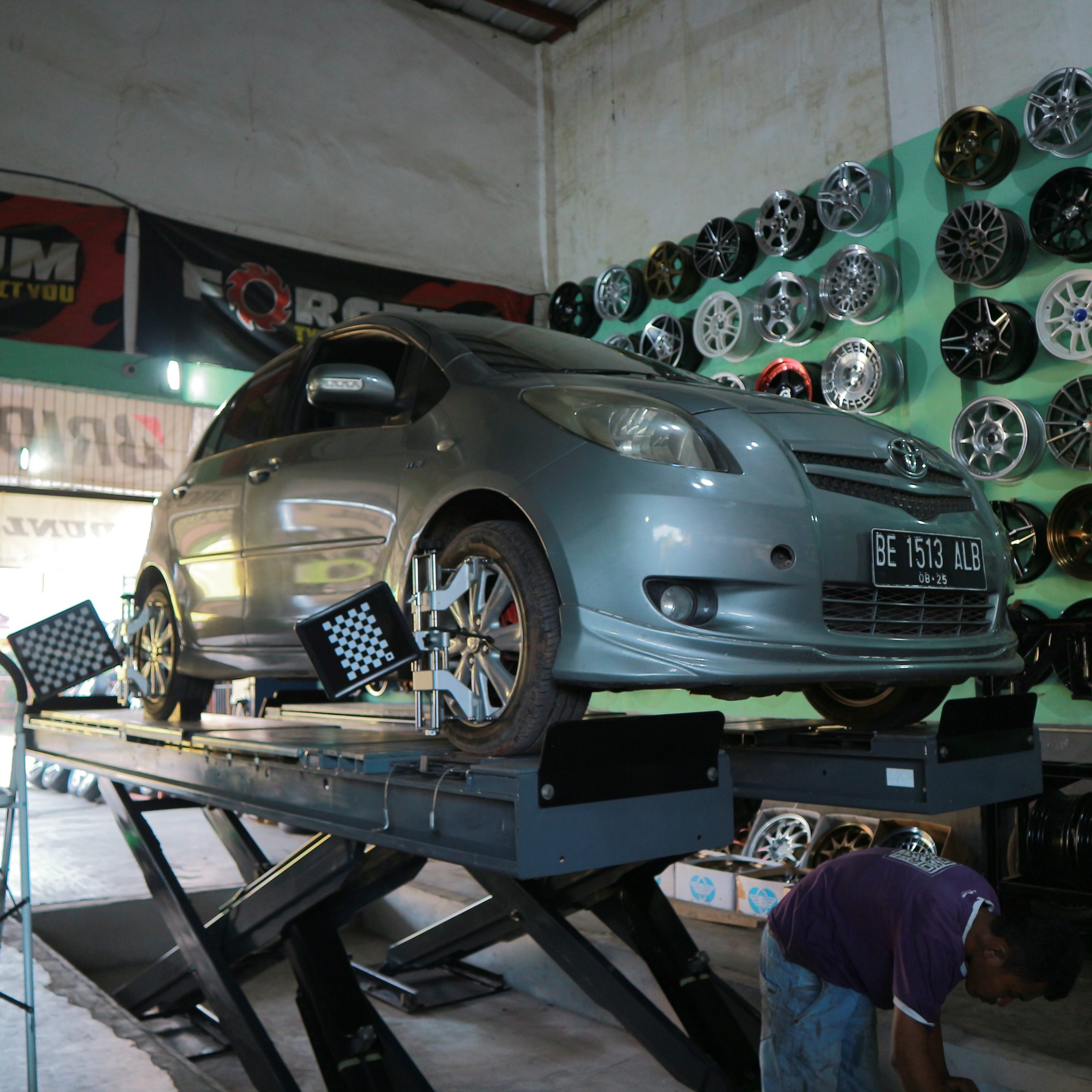 AAF Motor: Koleksi Ban dan Velg Mobil Murah Serta Lengkap di Kota Metro