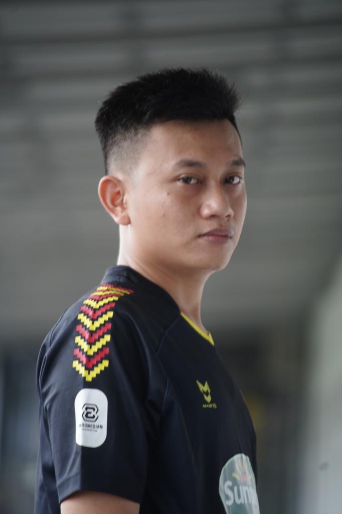Mengenal Alfian Rowiyan, Pemuda yang Berhasil Wakili Lampung di Ajang Indonesian eFootball Cup