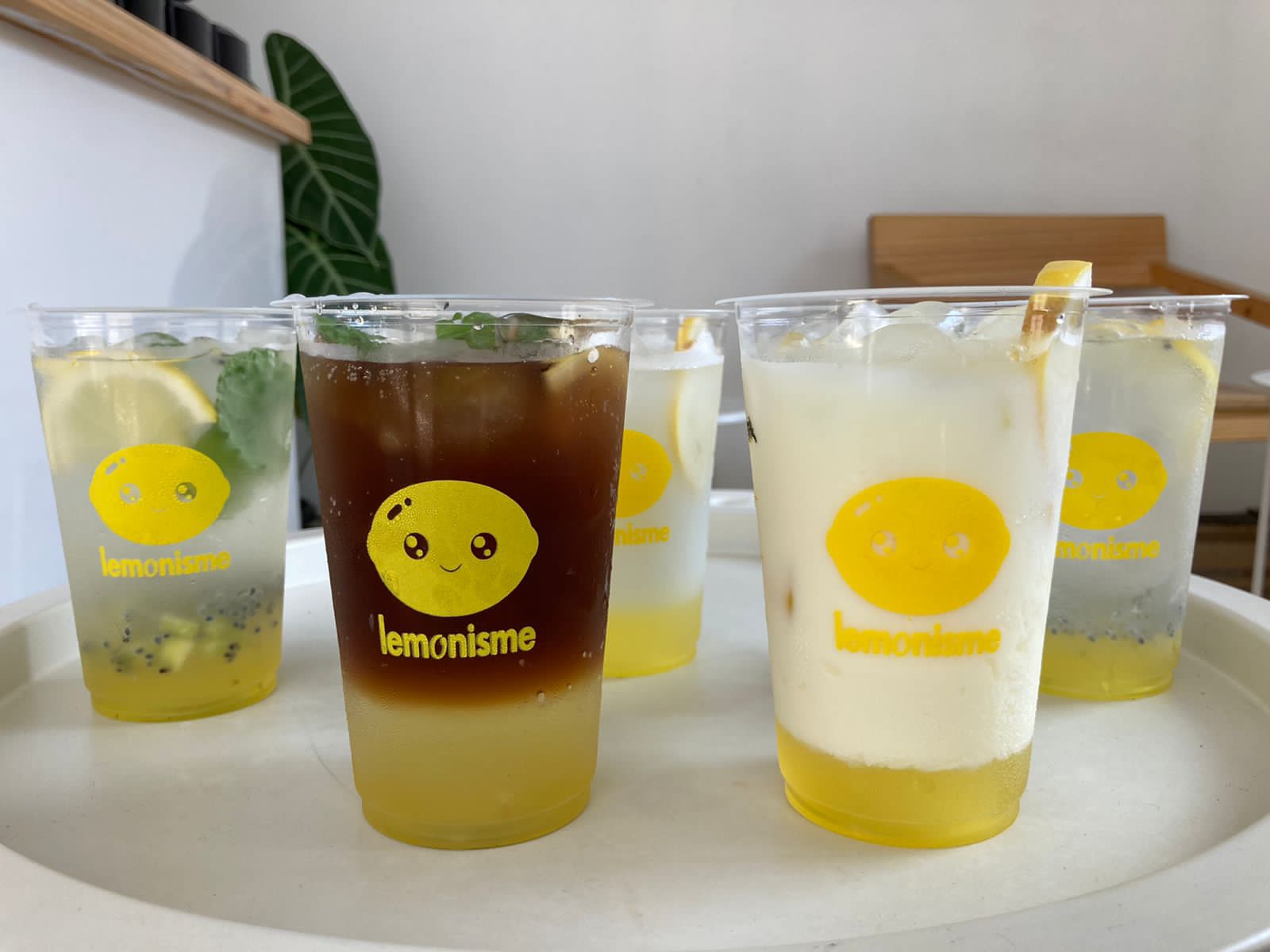 Beberapa varian minuman Lemonisme | Foto: Lampung Geh