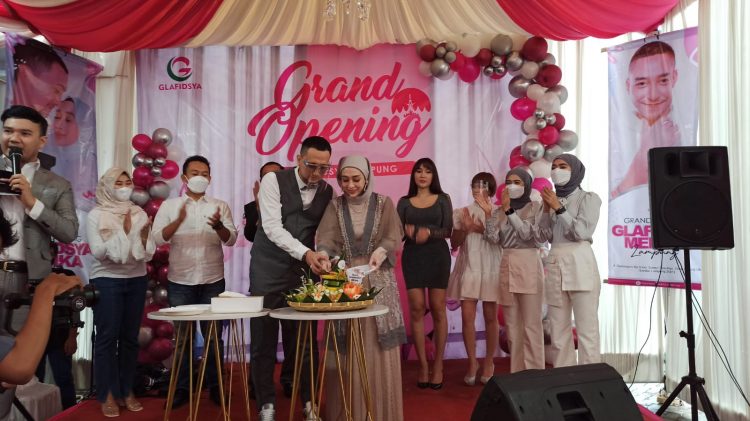 Buka Cabang di Lampung, Klinik Glafidsya Medika Tawarkan Diskon Treatment 50%