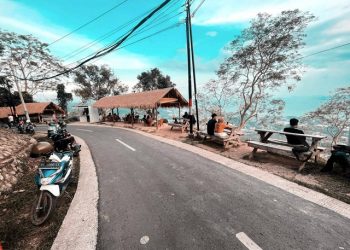 Kedai Syizi Bandar Lampung: Kulineran di Atas Bukit dengan View Kota hingga Laut
