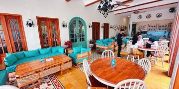 Dapur Putih Heritage: Resto dengan Bangunan Bergaya Ala Kolonial di Metro