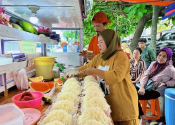 Porsinya Melimpah! Cobain Salad Buah yang Lagi Viral di Kota Metro, Lampung