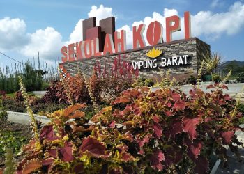 Sekolah Kopi: Bersantai Sambil Belajar Buat Kopi di Lampung Barat