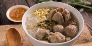 Nikmat dan Cocok Dimakan Saat Hujan, Ini 10 Rekomendasi Bakso di Lampung
