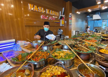 Lamak Bana, Ini Rekomendasi Restoran Makan Padang Paling Enak di Bandar Lampung