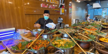 Lamak Bana, Ini Rekomendasi Restoran Makan Padang Paling Enak di Bandar Lampung