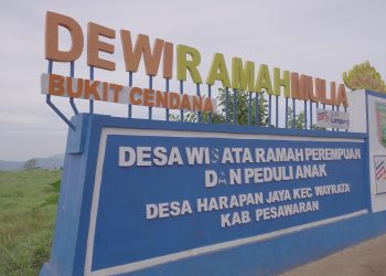 Bukit Cendana Pesawaran: Berkemah dengan View Cantik Bukit Hingga Laut