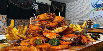 Tempat Makan Seafood yang Wajib Kamu Cobain di Bandar Lampung