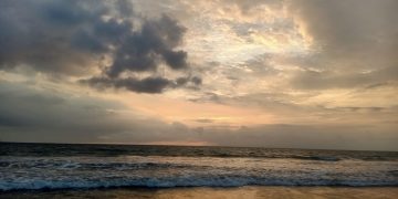 Pantai Sanggar Lampung: Pesona Pantai Kalianda di Kala Senja Menyapa